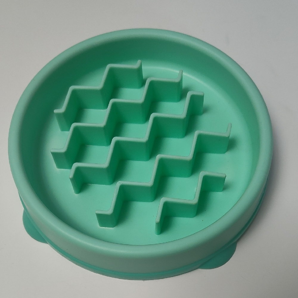 H.P. Slow Bowl Feeder For Small Pet